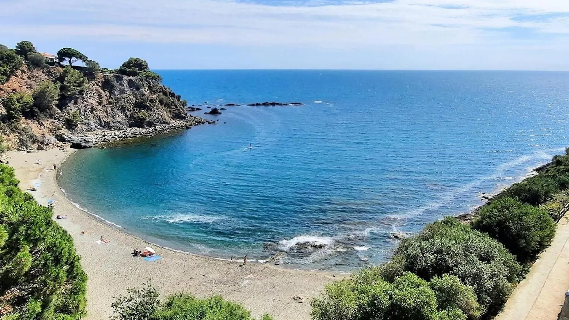 Apartamento En Llanca Con Terraza, Parking, Wifi Y Se Admiten Mascotas - Es-170-95 0*,  Spain