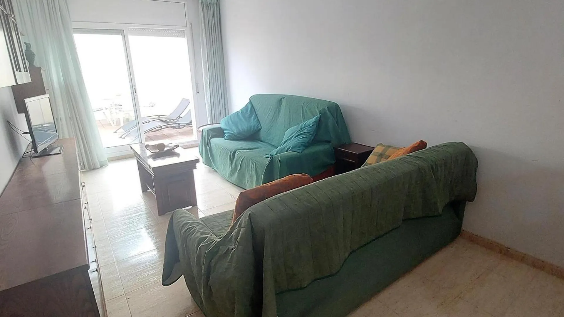Apartamento En Llanca Con Terraza, Parking, Wifi Y Se Admiten Mascotas - Es-170-95 Apartment